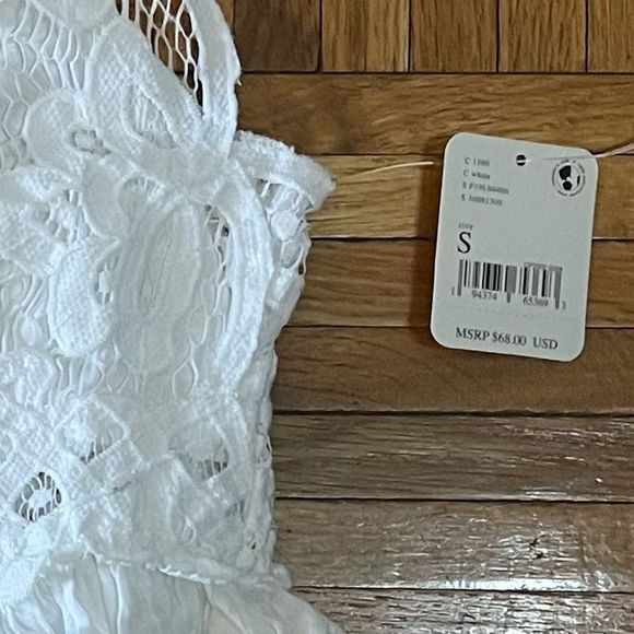 Free People Adella White Cami Size Small NWT - Picture 8 of 11